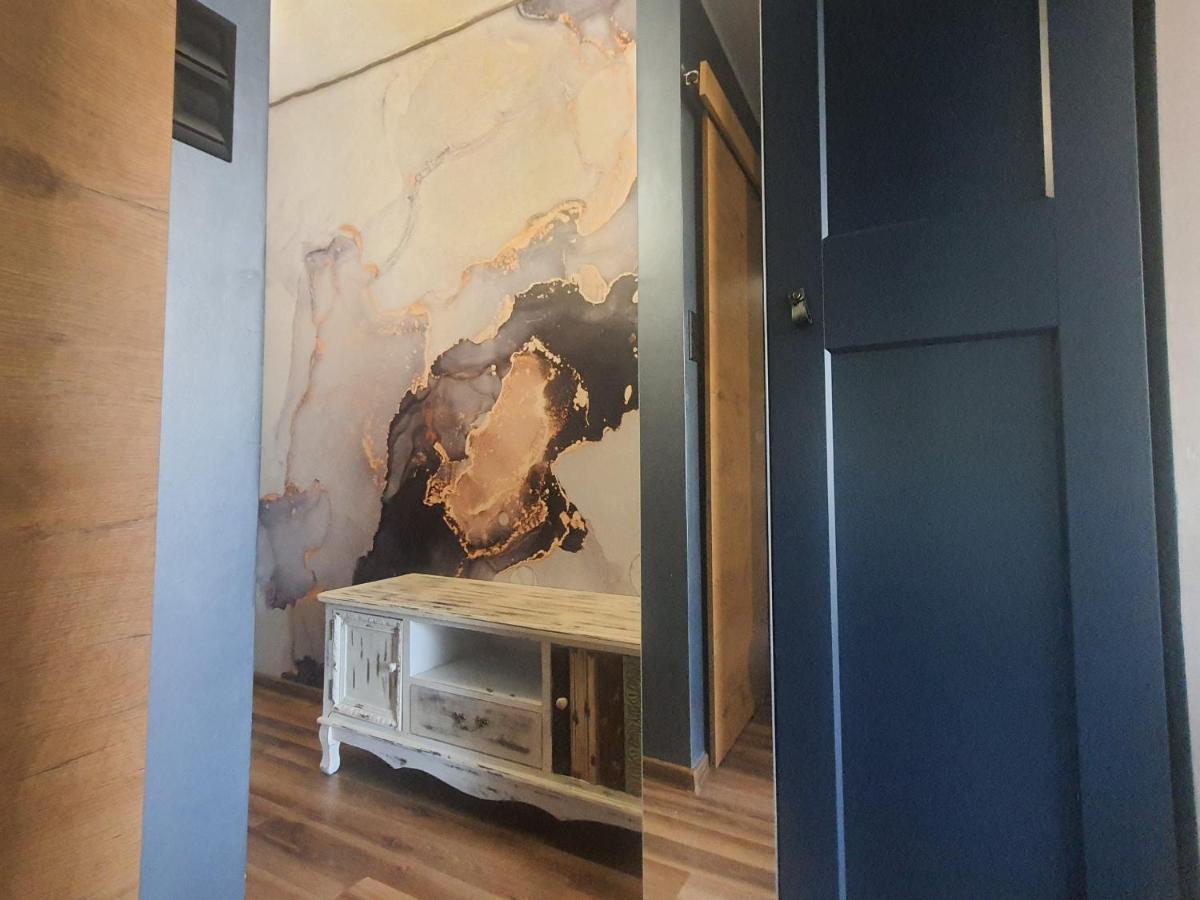 Appartamento Apartament Nad Fontanna Malbork Esterno foto